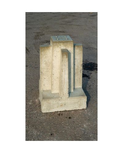 Betonfundament til bom